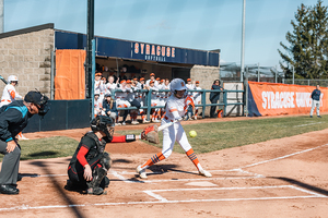 Syracuse fell to Virginia by one run in the second of a three-game series.